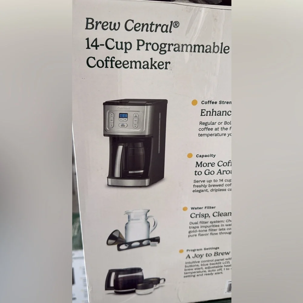 Cuisinart Programmable Brew coffee maker - Picture 2 of 4